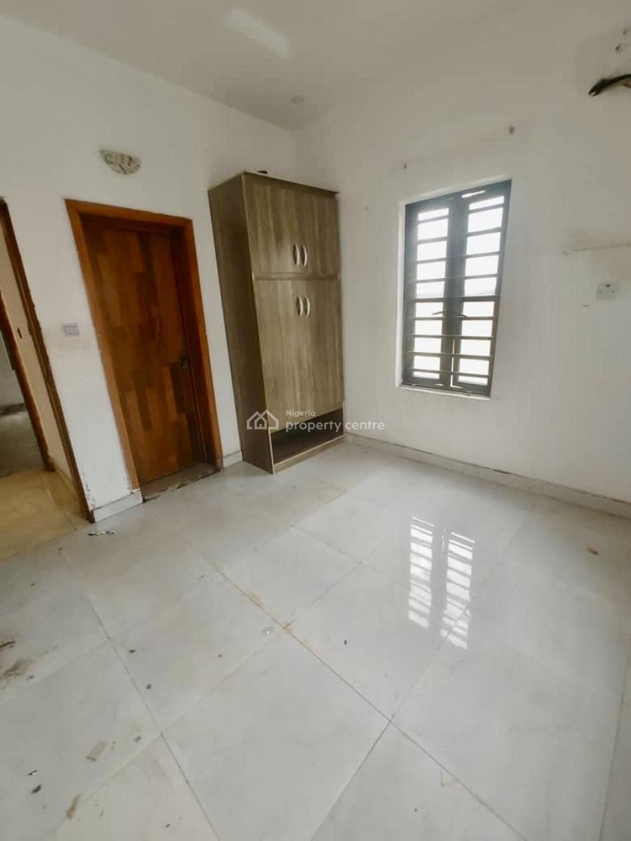 Sharp and Beautiful 2 Bedroom Flat, Estate Close to The Express, Sangotedo, Ajah, Lagos, Flat / Apartment for Rent