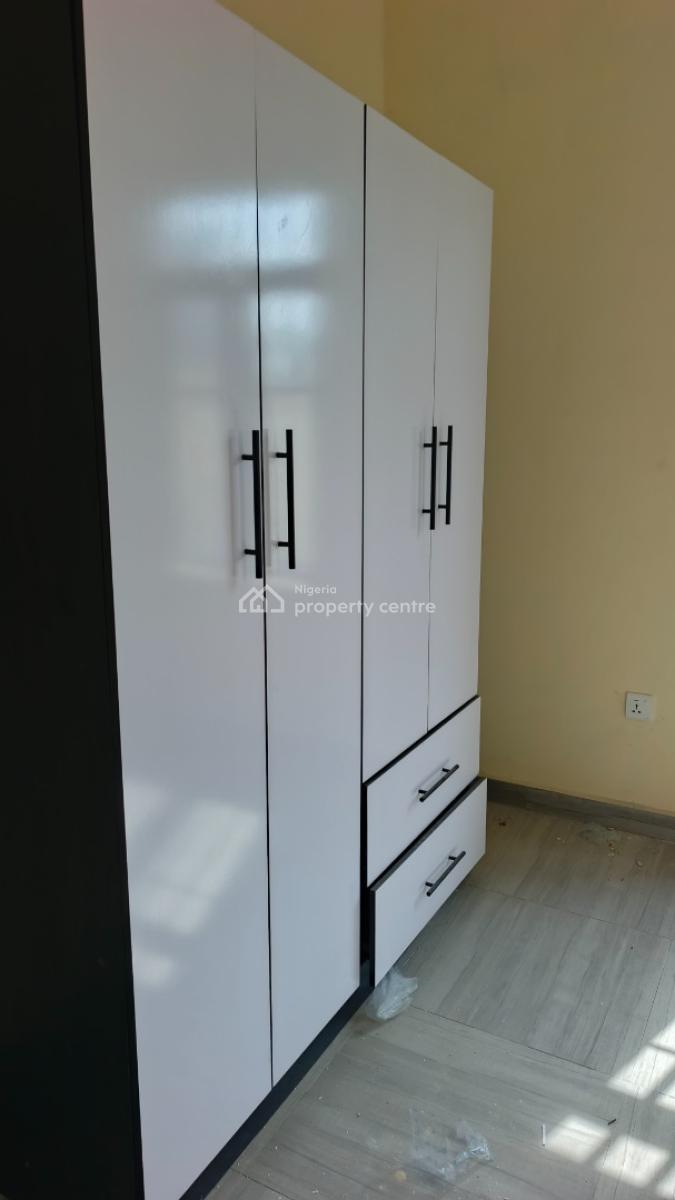 New 3 Bedroom Apartment with Bq, Abraham Adesanya Road, Ajah, Lagos, Flat / Apartment for Rent
