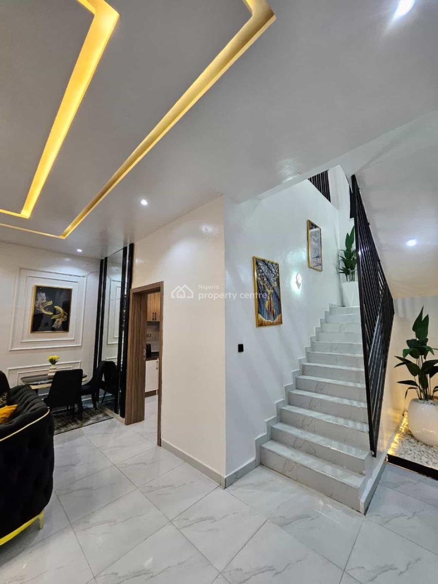 Fully Furnished 4 Bedroom Duplex ( No Agency Or Legal Fee ), Lekki, Lagos, Terraced Duplex for Rent