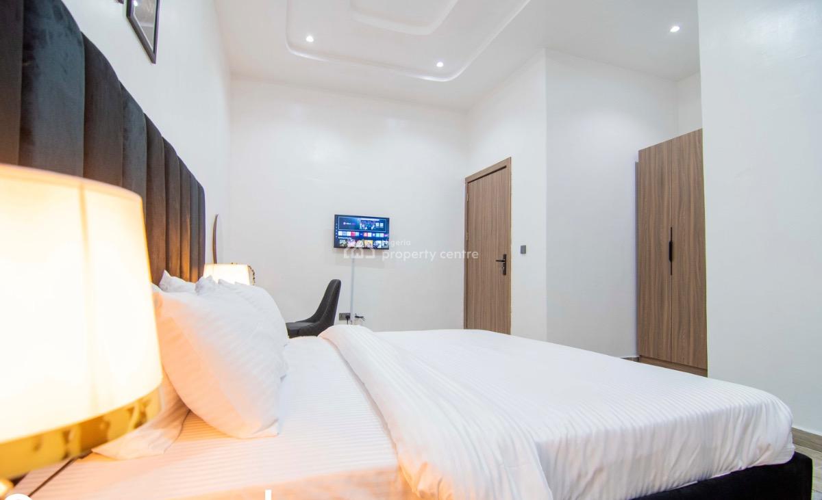 Fully Furnished 4 Bedroom Duplex ( No Agency Or Legal Fee ), Lekki, Lagos, Terraced Duplex for Rent