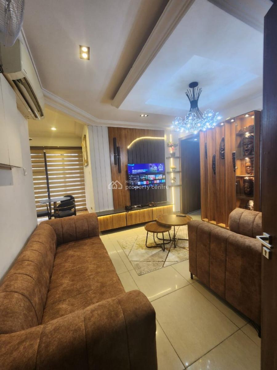 Lush 3bedroom Apartment with Swimming Pool, Gra Ikeja, Ikeja, Lagos, Flat / Apartment Short Let