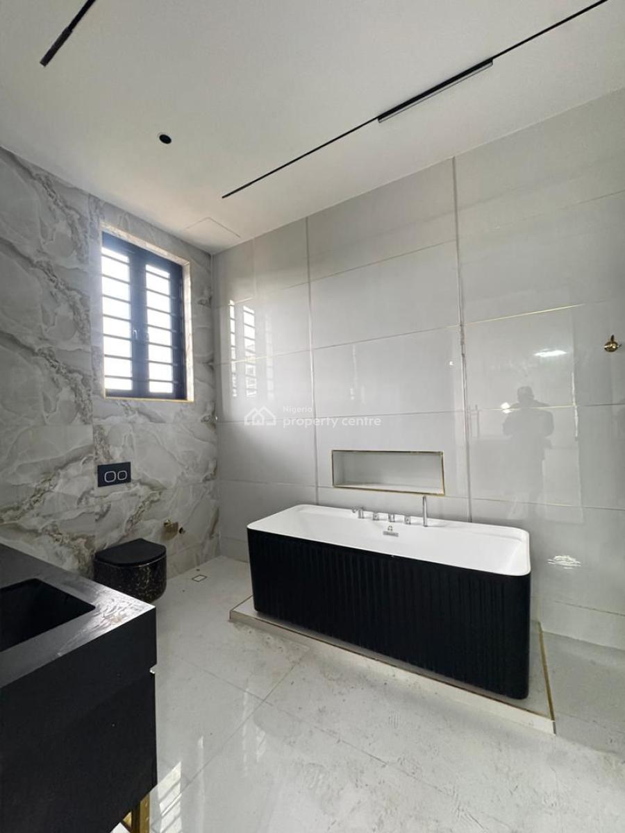 Stunning  5  Bedroom Detached Duplex Pool, Lekki Phase 1, Lekki, Lagos, Detached Duplex for Sale