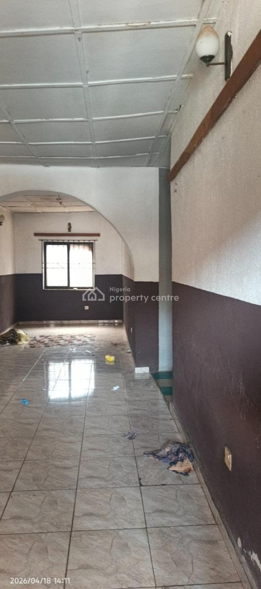 3 Bedroom Flat, No. 1, Alade Egbeyemi Street, Idiroko, Elepe Road, Ikorodu, Lagos, Flat / Apartment for Rent