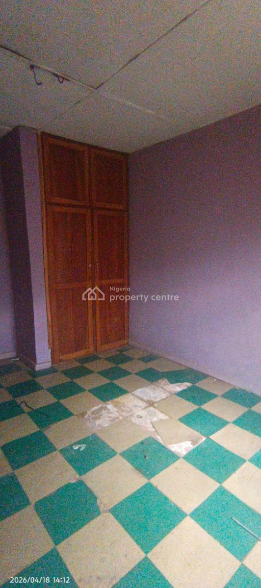 3 Bedroom Flat, No. 1, Alade Egbeyemi Street, Idiroko, Elepe Road, Ikorodu, Lagos, Flat / Apartment for Rent