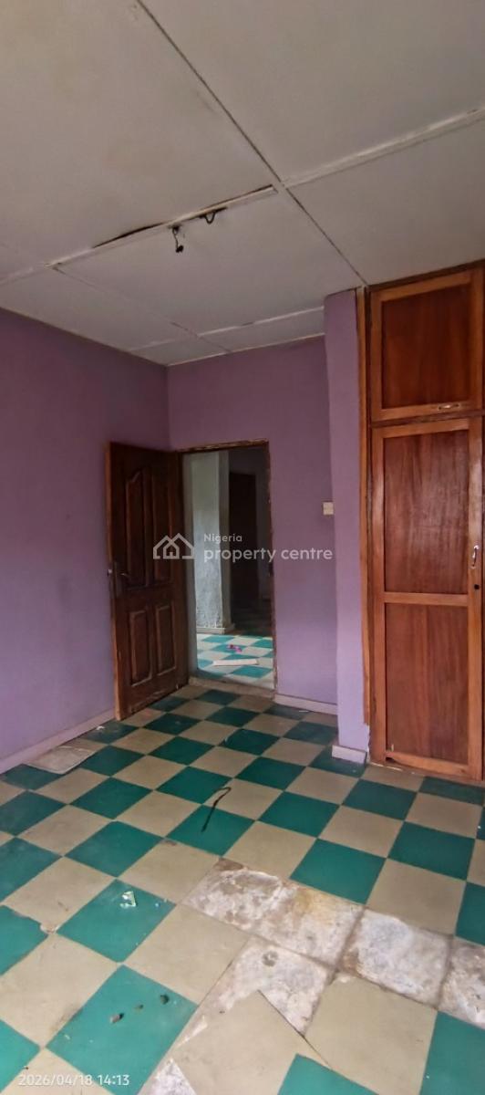 3 Bedroom Flat, No. 1, Alade Egbeyemi Street, Idiroko, Elepe Road, Ikorodu, Lagos, Flat / Apartment for Rent