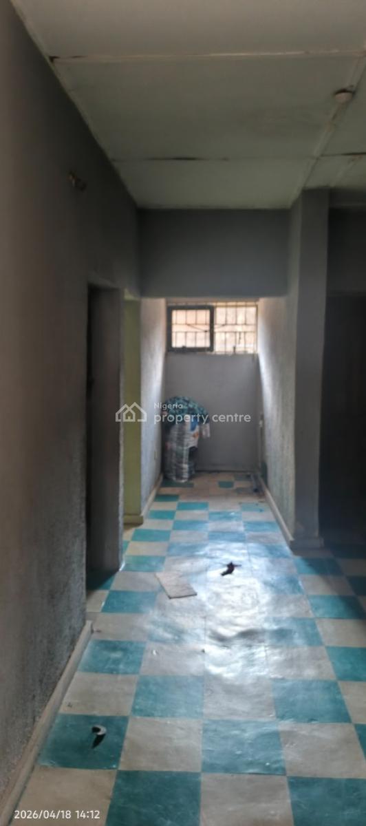 3 Bedroom Flat, No. 1, Alade Egbeyemi Street, Idiroko, Elepe Road, Ikorodu, Lagos, Flat / Apartment for Rent