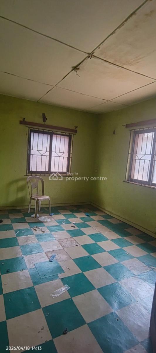 3 Bedroom Flat, No. 1, Alade Egbeyemi Street, Idiroko, Elepe Road, Ikorodu, Lagos, Flat / Apartment for Rent