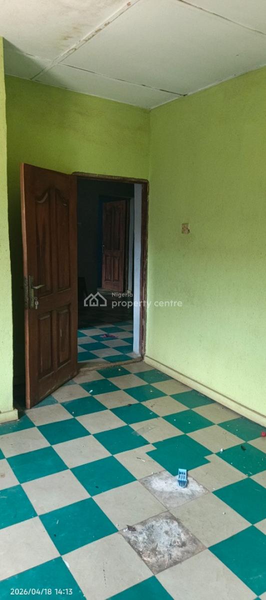3 Bedroom Flat, No. 1, Alade Egbeyemi Street, Idiroko, Elepe Road, Ikorodu, Lagos, Flat / Apartment for Rent