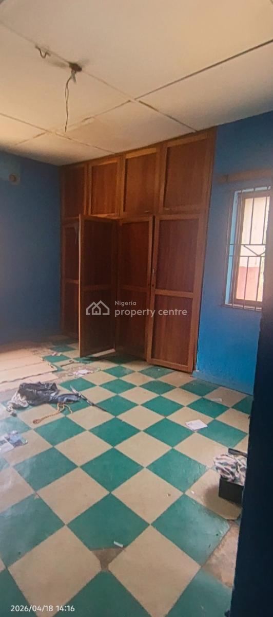 3 Bedroom Flat, No. 1, Alade Egbeyemi Street, Idiroko, Elepe Road, Ikorodu, Lagos, Flat / Apartment for Rent