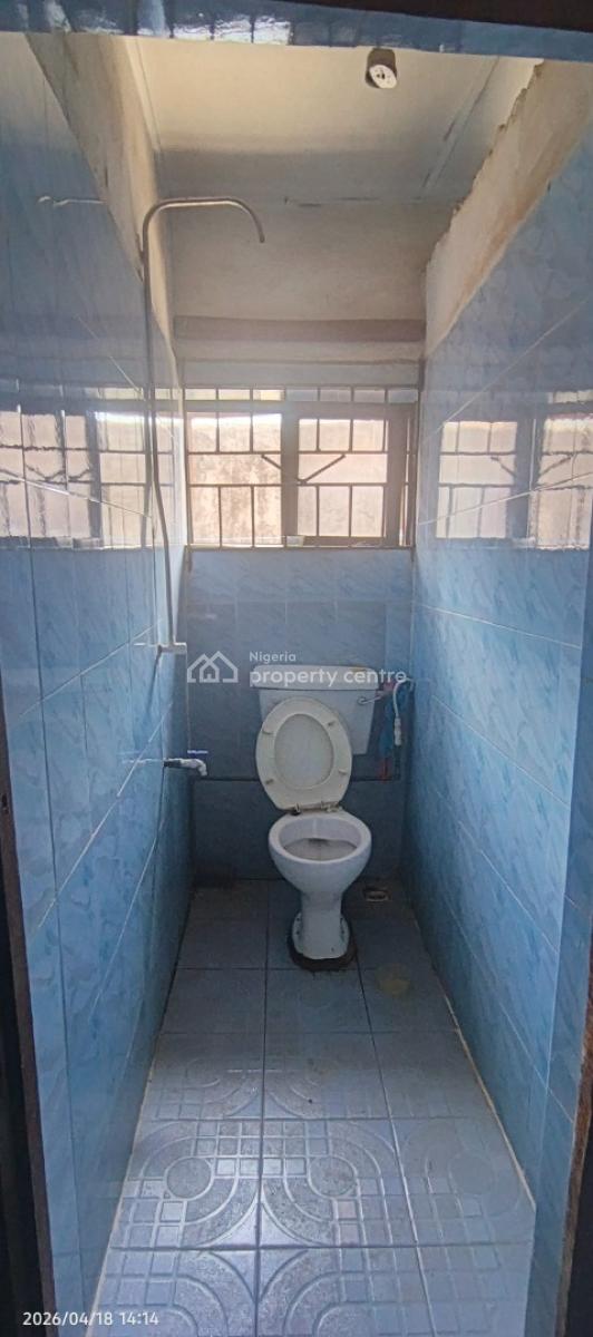 3 Bedroom Flat, No. 1, Alade Egbeyemi Street, Idiroko, Elepe Road, Ikorodu, Lagos, Flat / Apartment for Rent