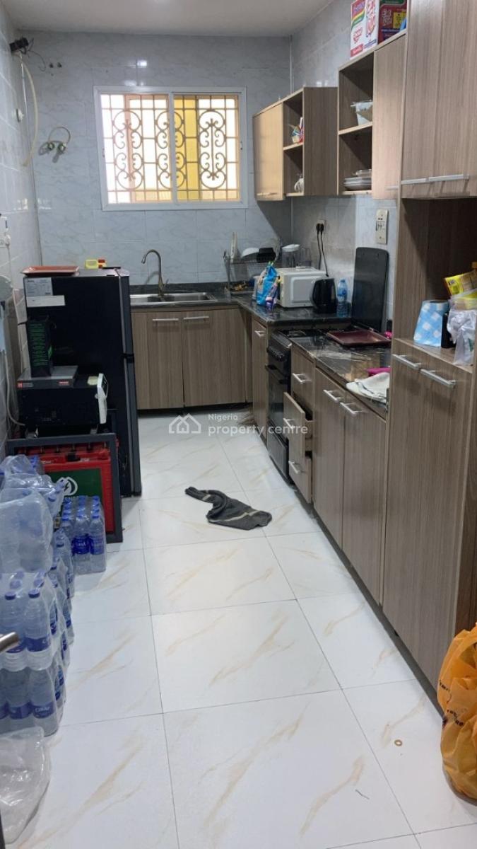 Luxury Furnished 2 Bedrooms Flat, Upstairs with 24 Hours Power Supply, Balcony, Ikate, Lekki, Lagos, Flat / Apartment for Rent