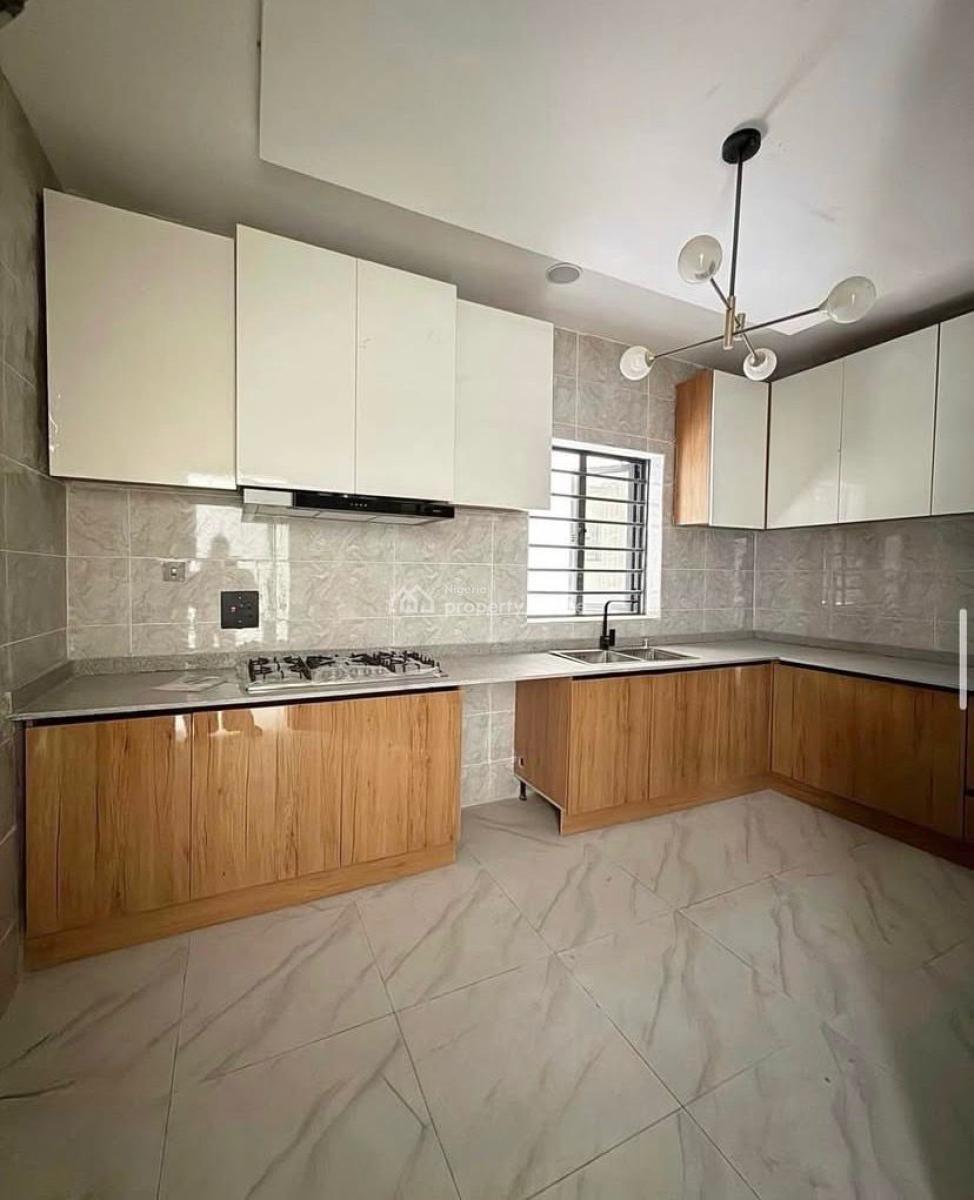 2 Bedroom Apartment with Swimming Pool, Ikate, Lekki, Lagos, Flat / Apartment for Rent