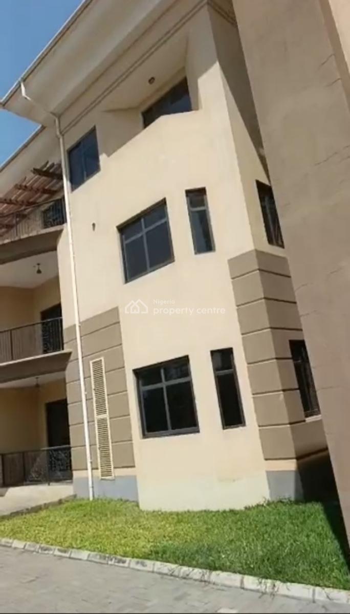 18 Rooms Mansion,& 4 Unit of 3 Bedroom, 2700sqm, Maitama Main, Maitama District, Abuja, Detached Duplex for Sale