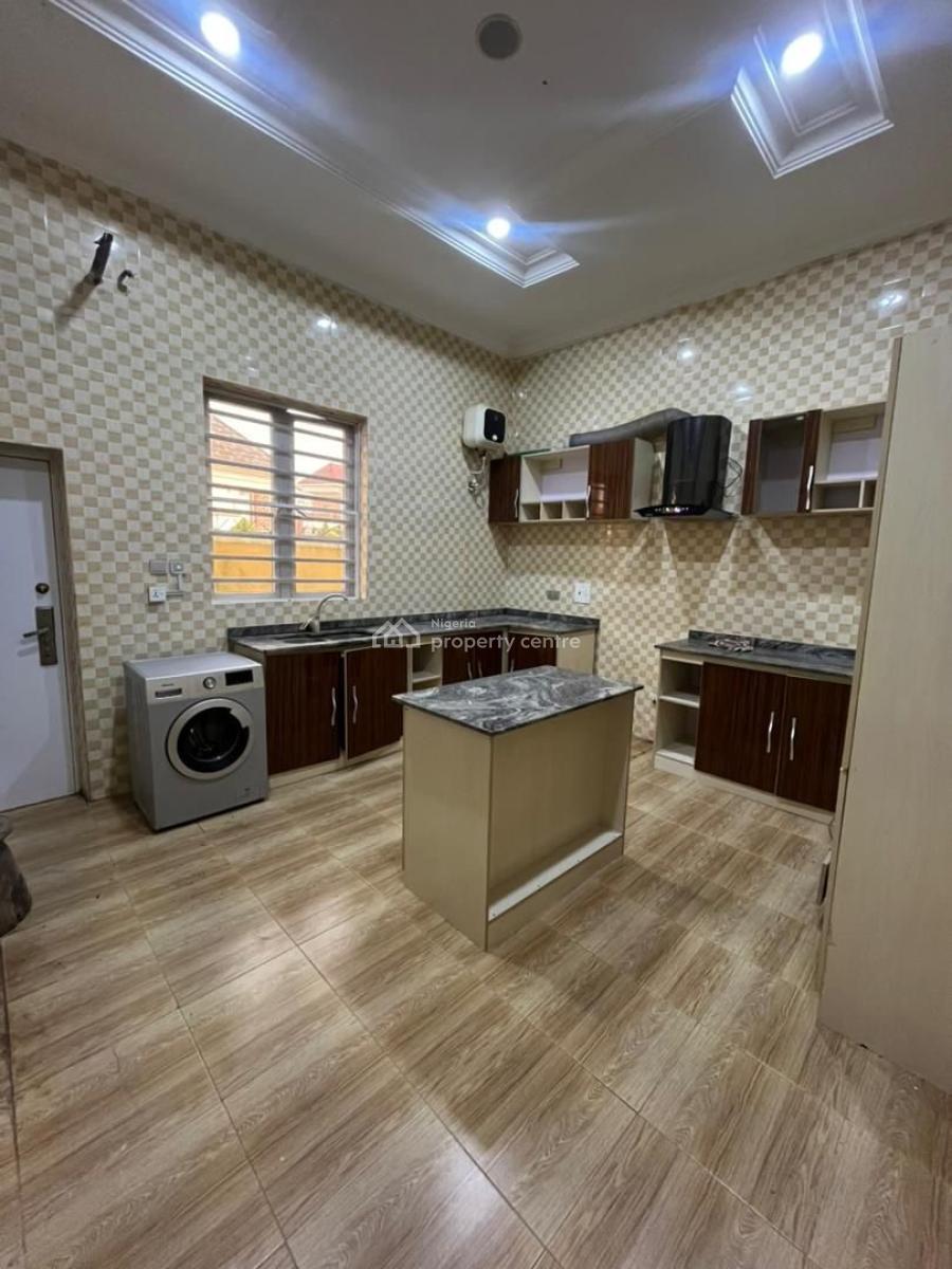 Sheard Apartment, Thomas Estate, Ajah, Lagos, Flat / Apartment for Rent