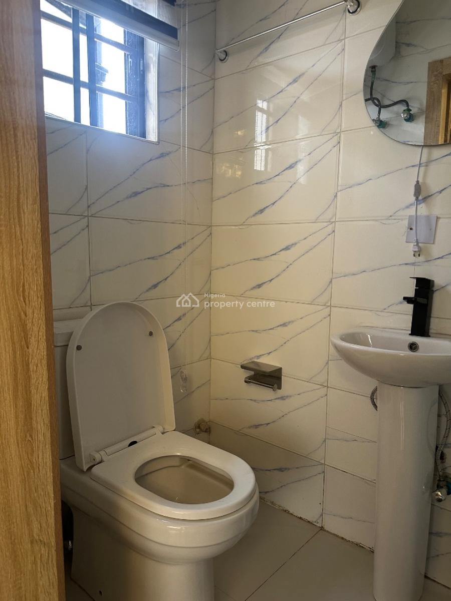 Neatly Finished and Furnished Studio Apartment in a Great Location, Surulere, Lagos, Self Contain (single Rooms) for Sale