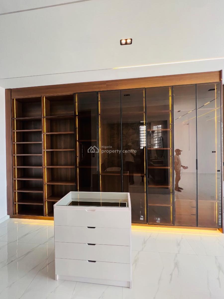 5 Bedroom &bq Fully Detached, Ikota, Lekki, Lagos, Detached Duplex for Sale