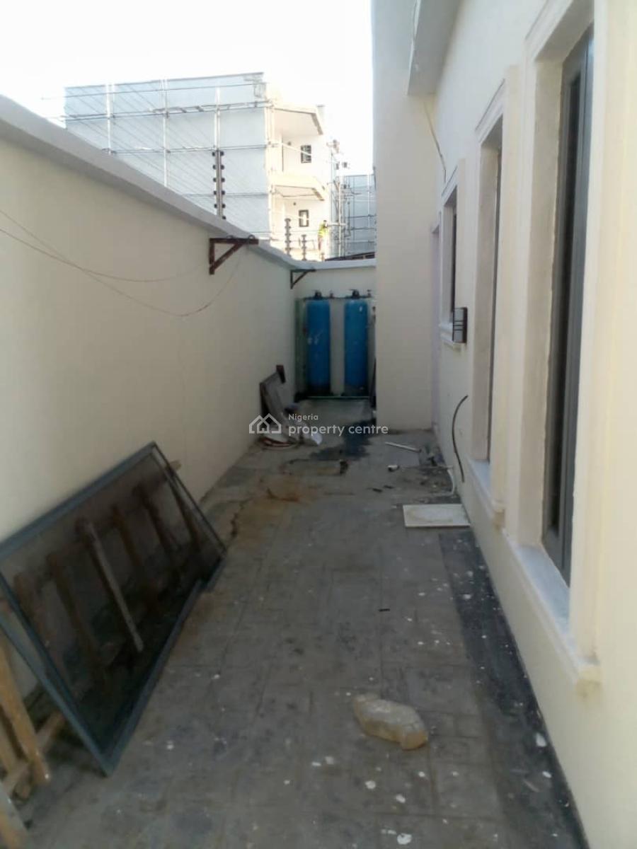 Very Spacious Studio Apartment, Chevy View Estate, Lekki, Lagos, Self Contain (single Rooms) for Rent