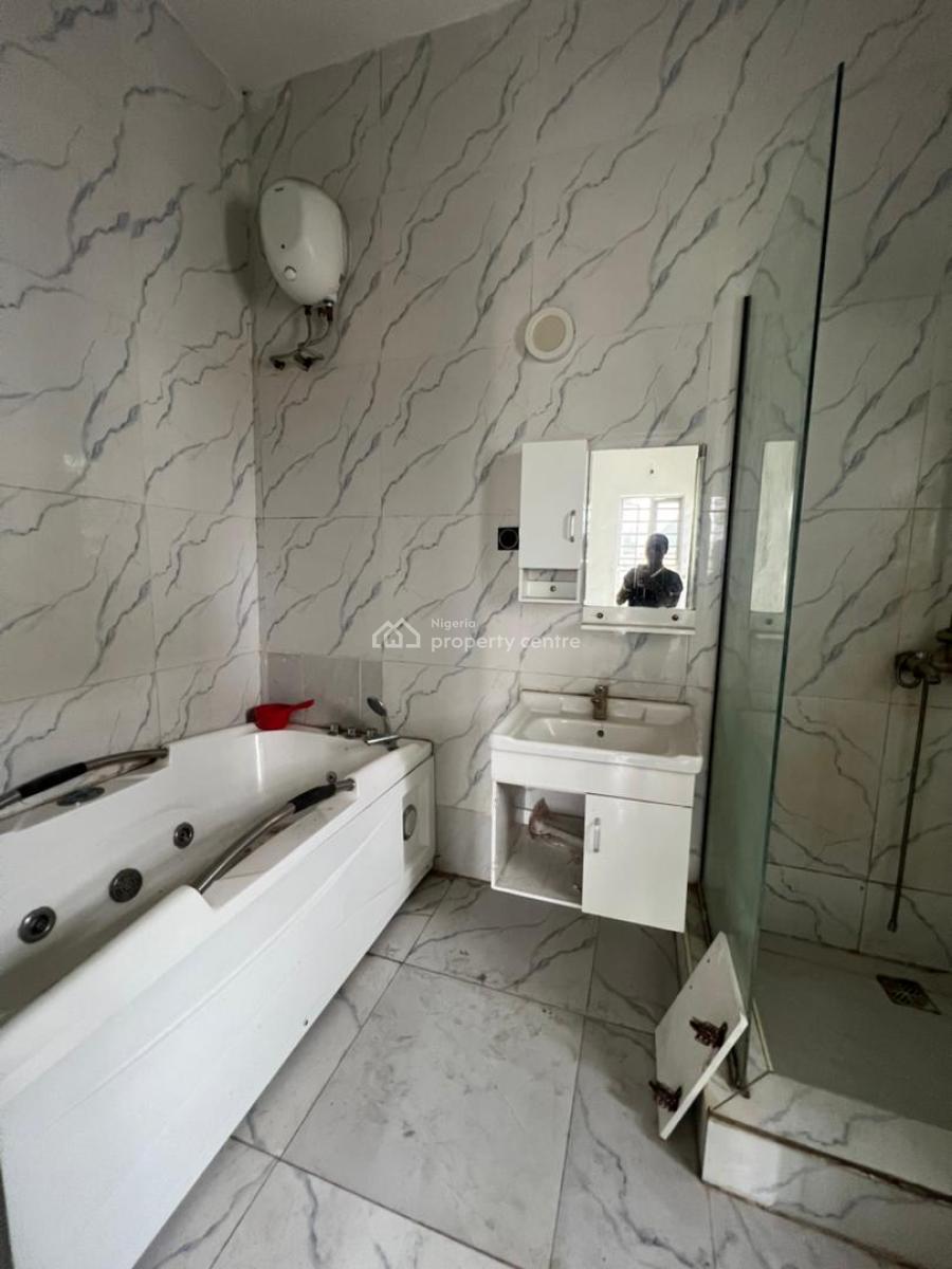 Lovely Spacious 4 Bedroom Terrace Duplex in a Secure Estate, Orchid, Lekki, Lagos, Terraced Duplex for Rent