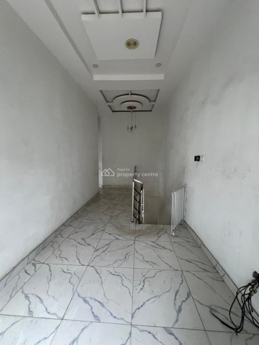 Lovely Spacious 4 Bedroom Terrace Duplex in a Secure Estate, Orchid, Lekki, Lagos, Terraced Duplex for Rent