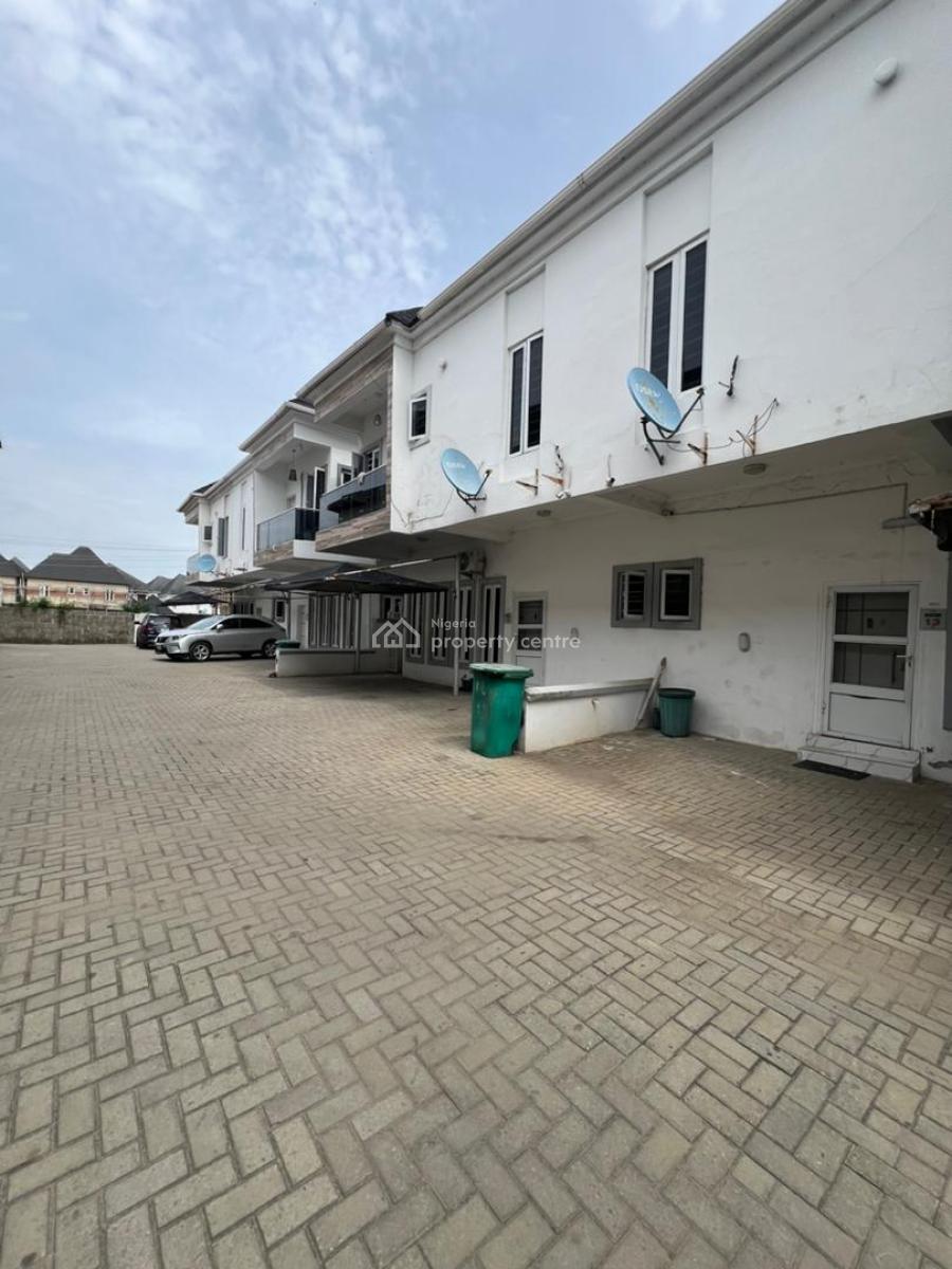 Lovely Spacious 4 Bedroom Terrace Duplex in a Secure Estate, Orchid, Lekki, Lagos, Terraced Duplex for Rent