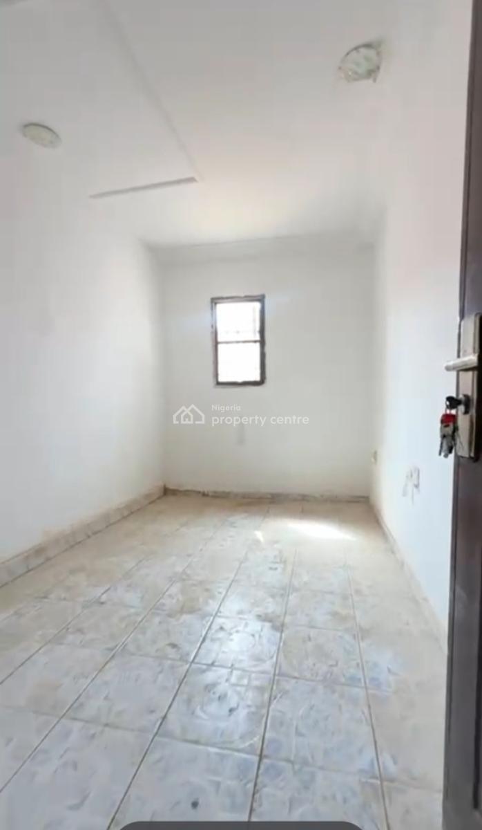 Clean 1bedroom Flat. Tarred Rd, Ground Floor, Kado Estate ,tarred, Kado, Abuja, Flat / Apartment for Rent