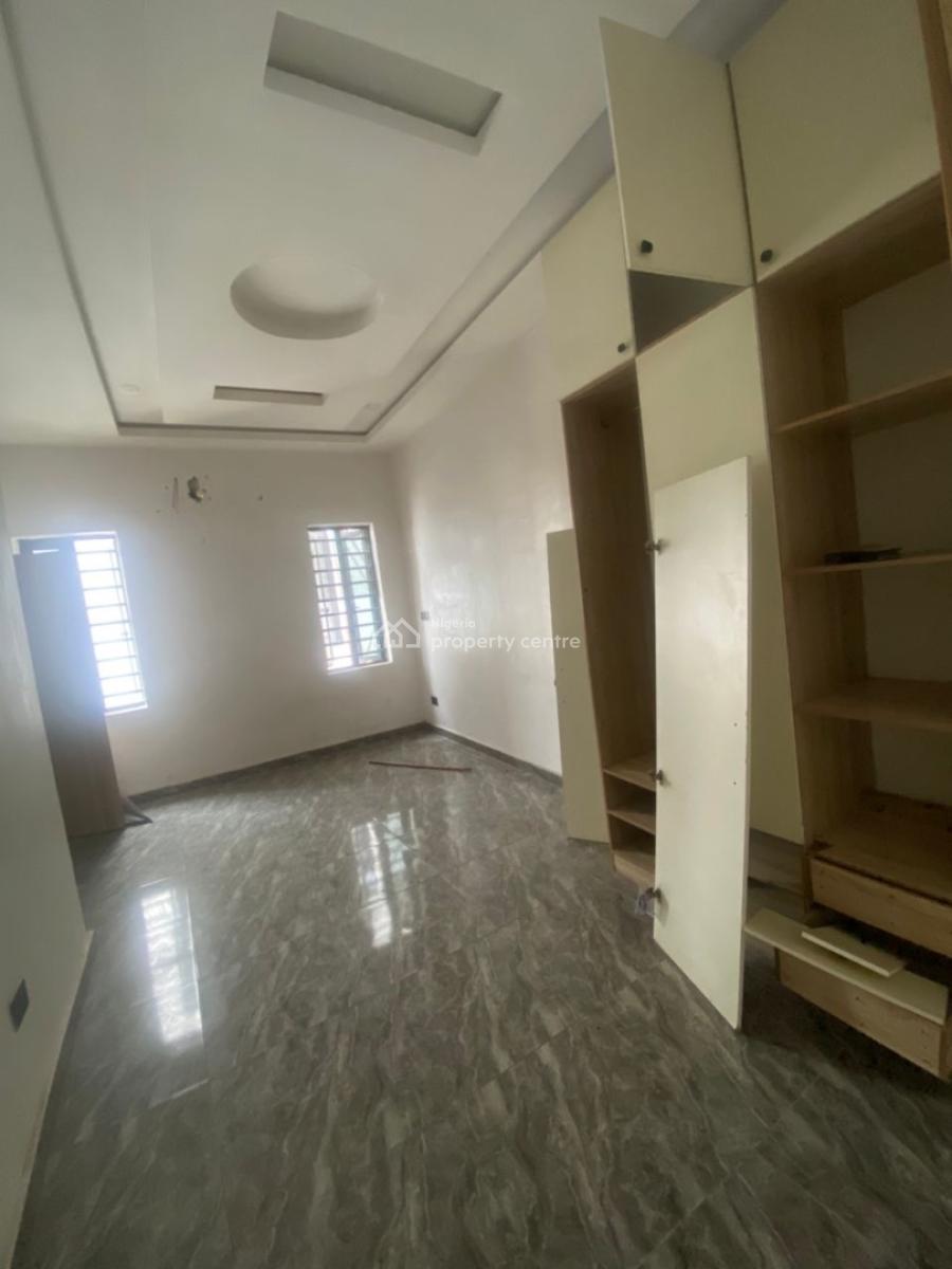 Standard Room Self Contain, Shared Apartment, Rising Gold Estate, Ikota, Lekki, Lagos, Self Contain (single Rooms) for Rent