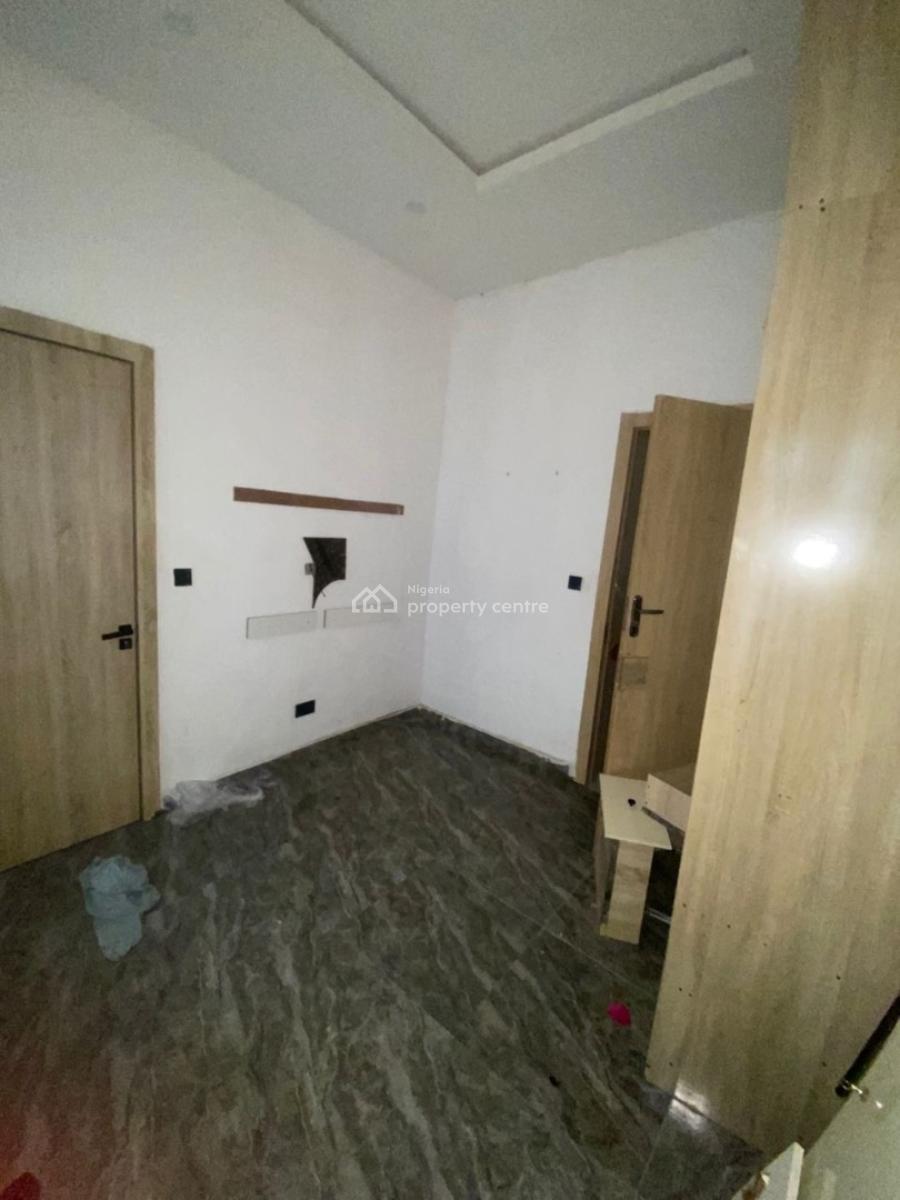 Standard Room Self Contain, Shared Apartment, Rising Gold Estate, Ikota, Lekki, Lagos, Self Contain (single Rooms) for Rent