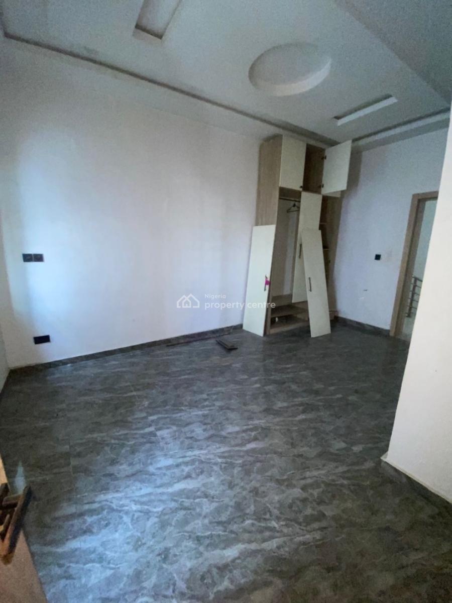 Standard Room Self Contain, Shared Apartment, Rising Gold Estate, Ikota, Lekki, Lagos, Self Contain (single Rooms) for Rent