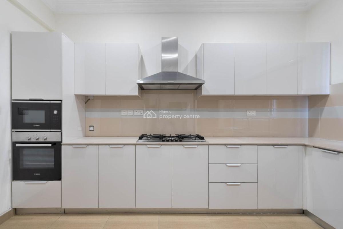 Fully Serviced 2 Bedroom Apartment Upstairs, Ikate Lekki, Ikate, Lekki, Lagos, Flat / Apartment for Rent