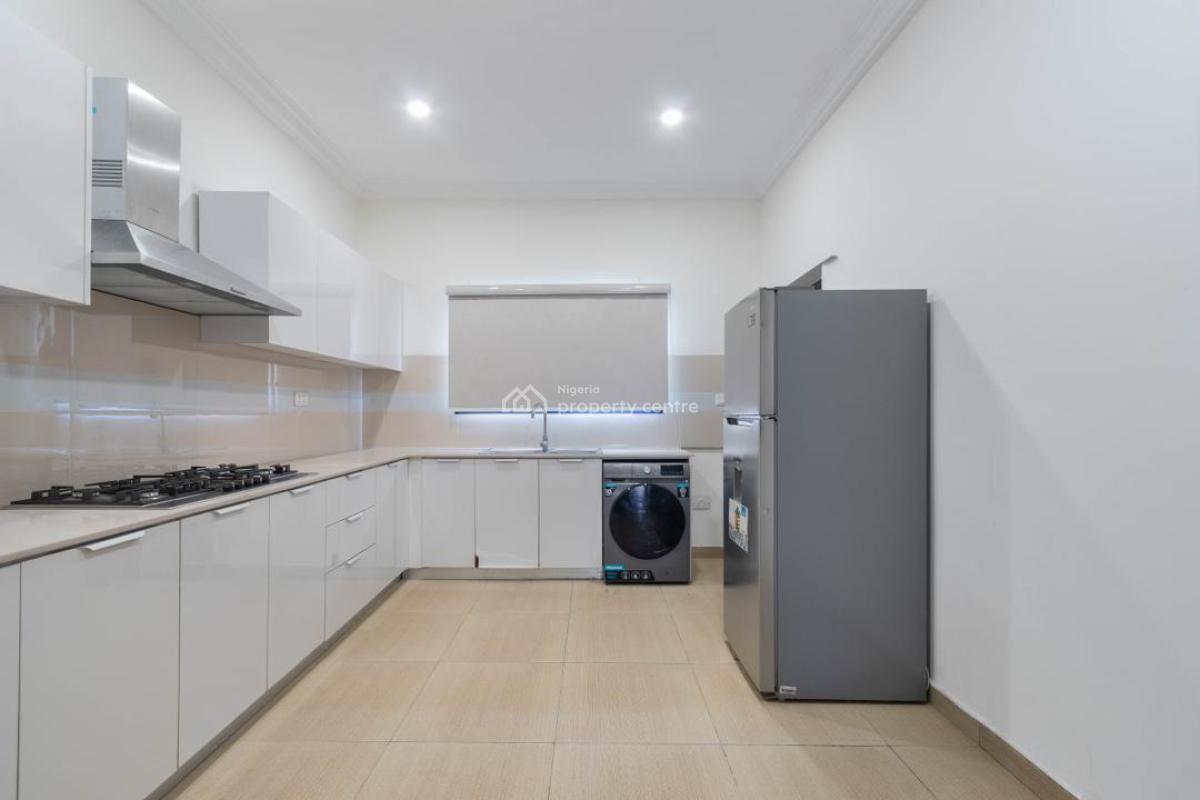 Fully Serviced 2 Bedroom Apartment Upstairs, Ikate Lekki, Ikate, Lekki, Lagos, Flat / Apartment for Rent