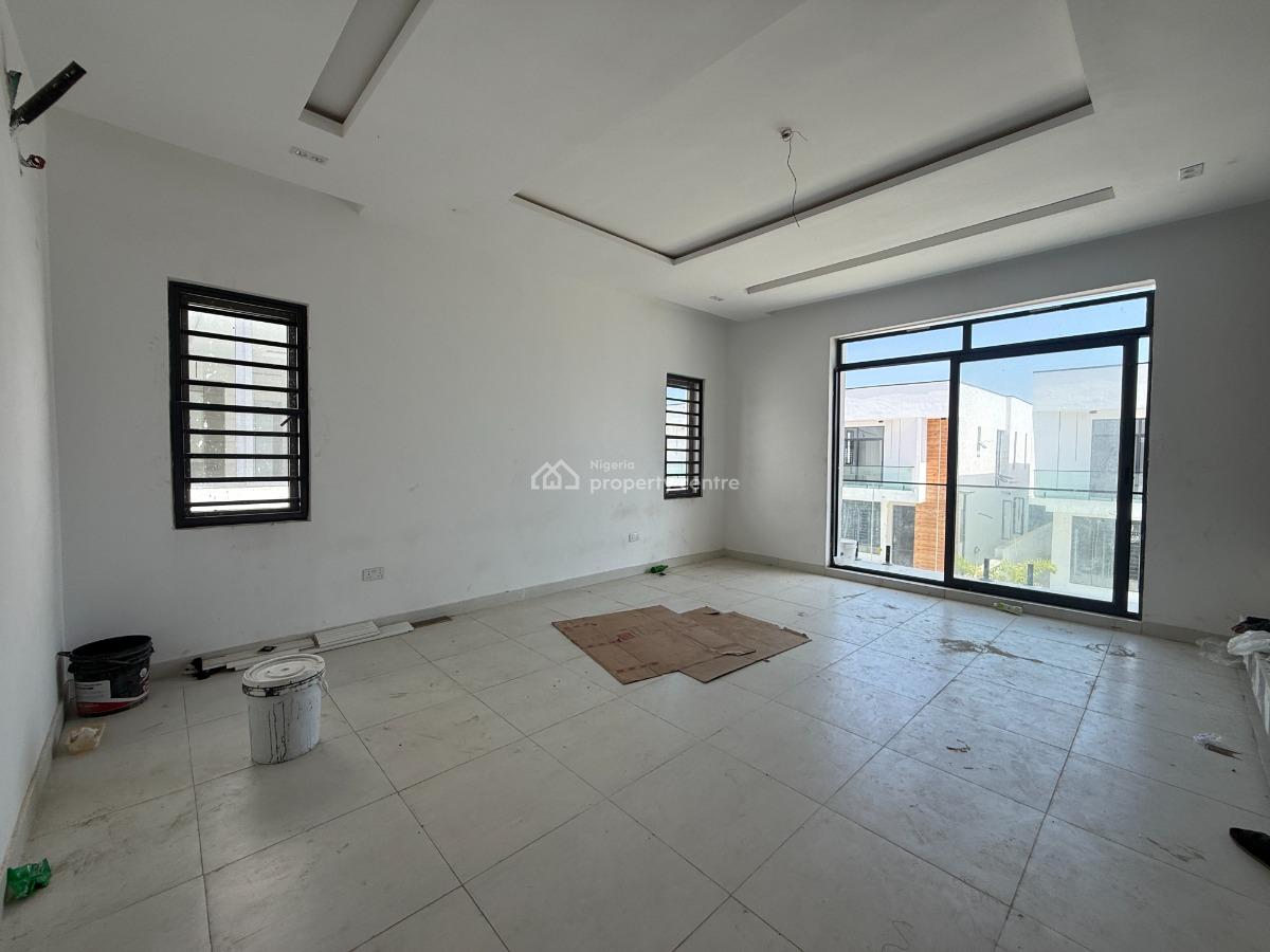 4 Bedroom Semi-detached Available, Lekki, Lagos, Semi-detached Duplex for Sale