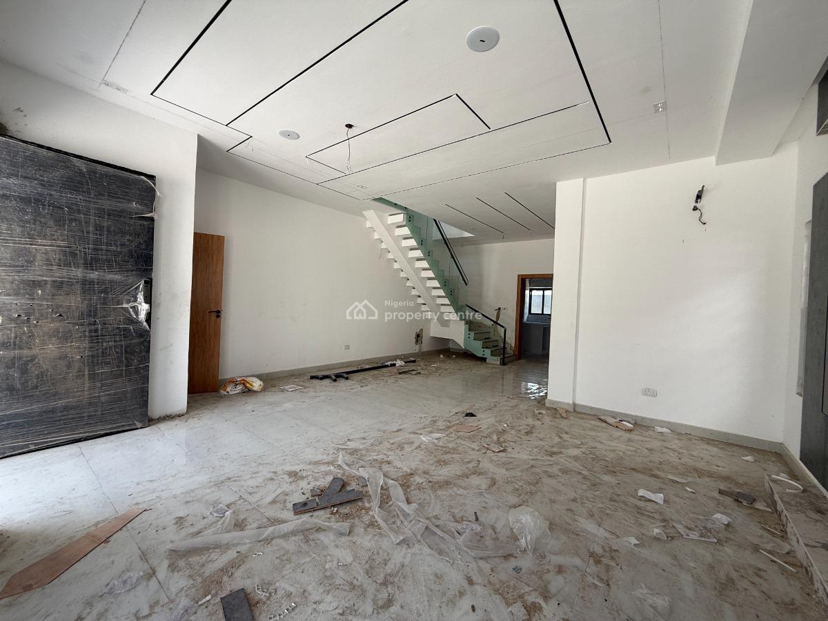 4 Bedroom Semi-detached Available, Lekki, Lagos, Semi-detached Duplex for Sale