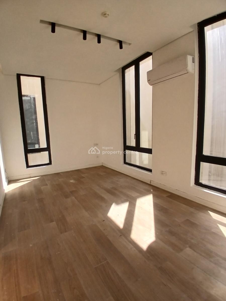 5 Bedroom En-suite Semi-detached House in a Serviced and Communal Esta, Ikoyi, Lagos, Semi-detached Duplex for Rent