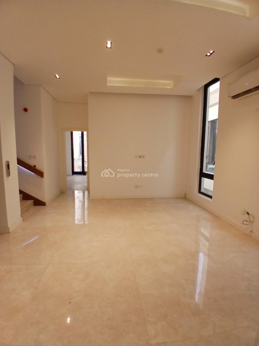 5 Bedroom En-suite Semi-detached House in a Serviced and Communal Esta, Ikoyi, Lagos, Semi-detached Duplex for Rent