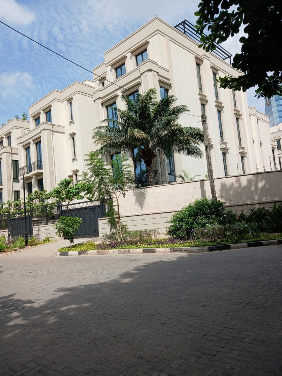 5 Bedroom En-suite Semi-detached House in a Serviced and Communal Esta, Ikoyi, Lagos, Semi-detached Duplex for Rent