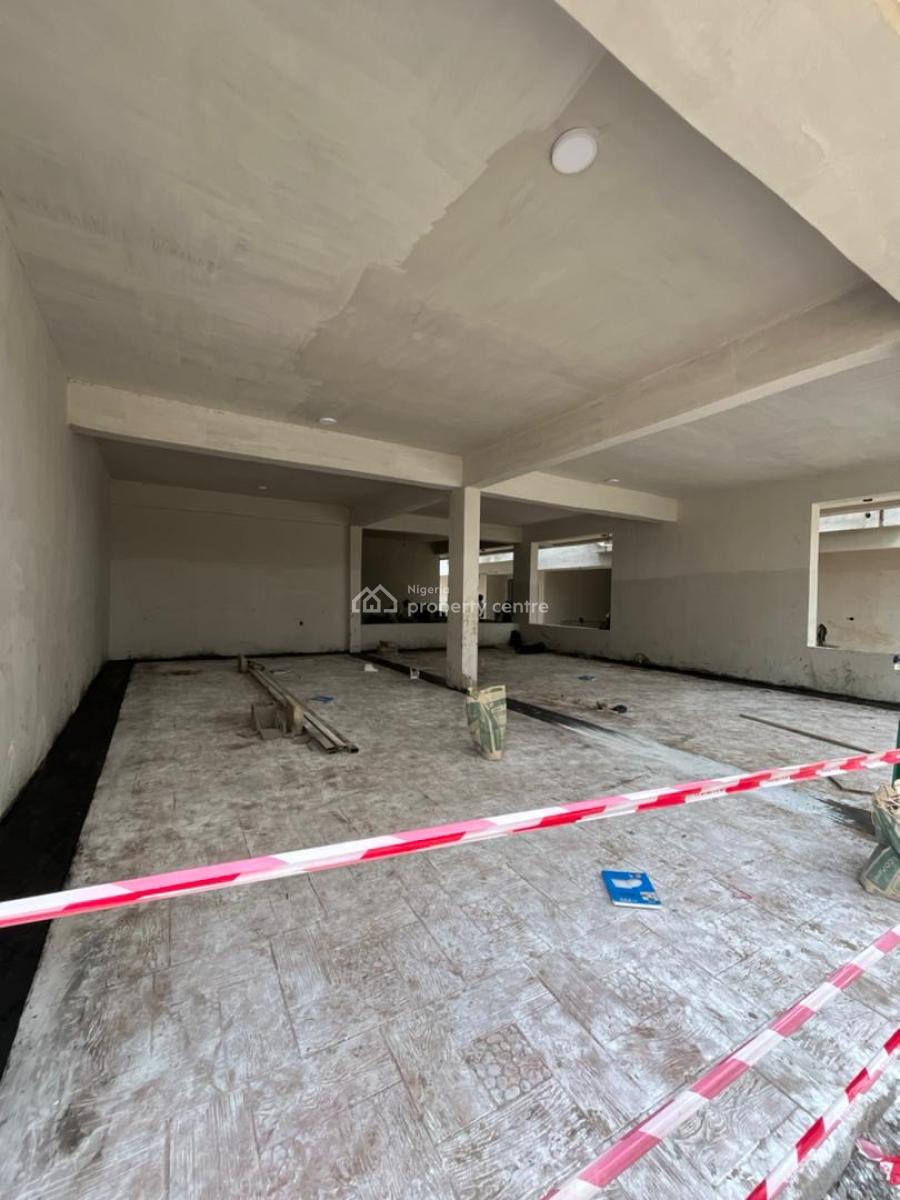 Exclusive 3 Bedroom Apartment with an Elevator, Adeniyi Jones, Ikeja, Lagos, Flat / Apartment for Sale