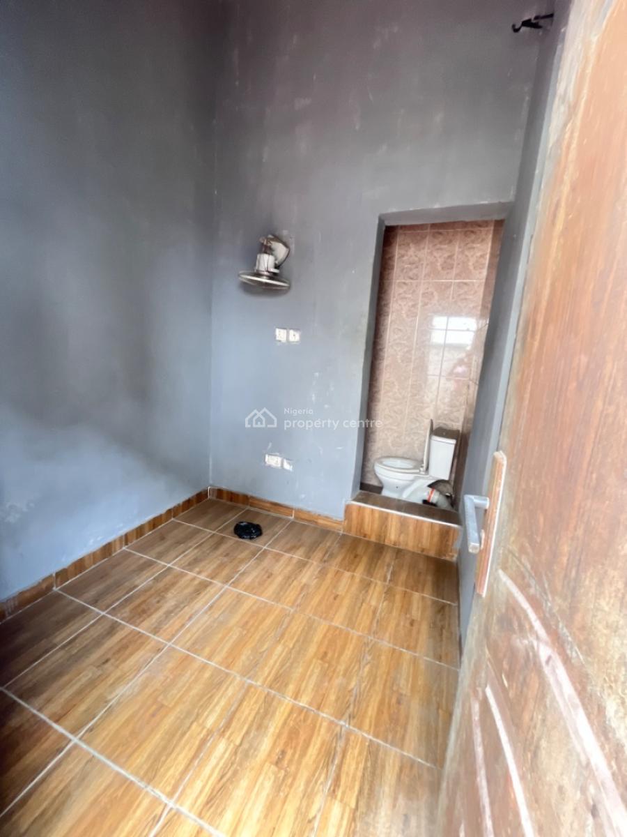 Room Bq, Osapa, Lekki, Lagos, Flat / Apartment for Rent