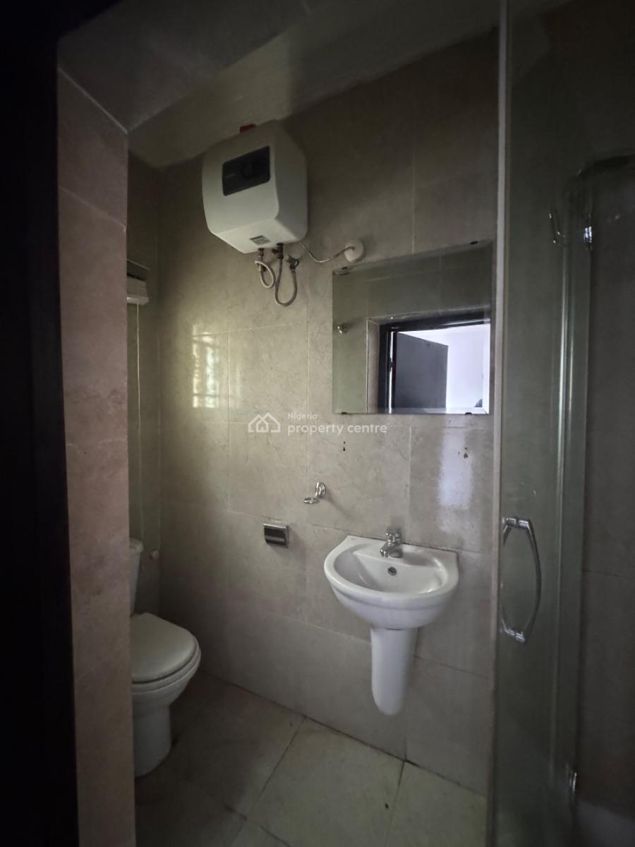 Well Maintained, Three (3) Bedroom Apartment, Ikate, Lekki, Lagos, Flat / Apartment for Sale