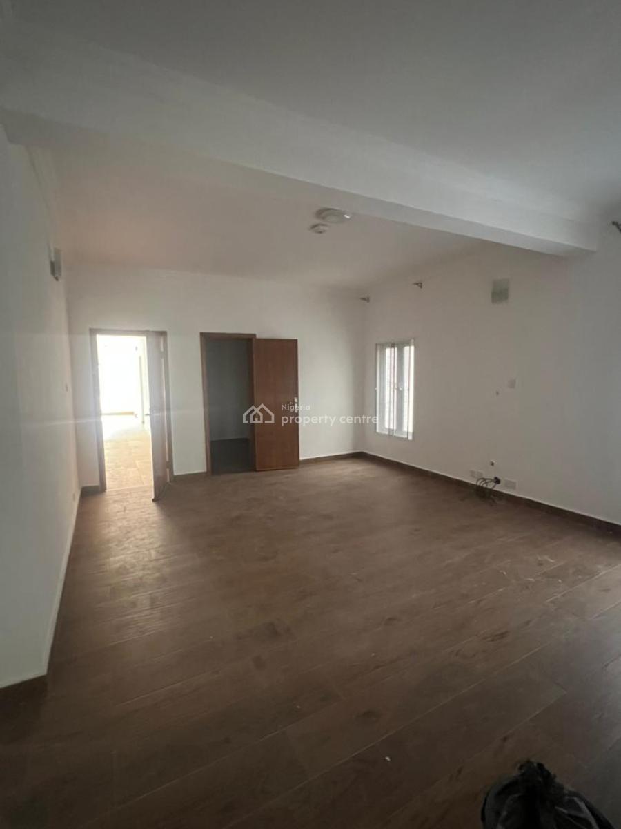 Newly Renovated, Spacious and Well Maintained 3 Bedroom Apartment, Banana Island, Ikoyi, Lagos, Flat / Apartment for Rent