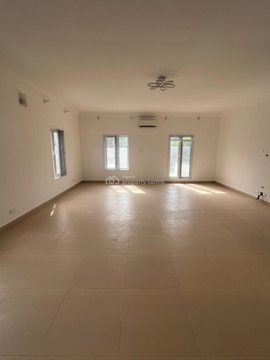 Newly Renovated, Spacious and Well Maintained 3 Bedroom Apartment, Banana Island, Ikoyi, Lagos, Flat / Apartment for Rent