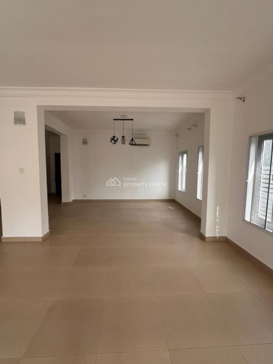 Newly Renovated, Spacious and Well Maintained 3 Bedroom Apartment, Banana Island, Ikoyi, Lagos, Flat / Apartment for Rent