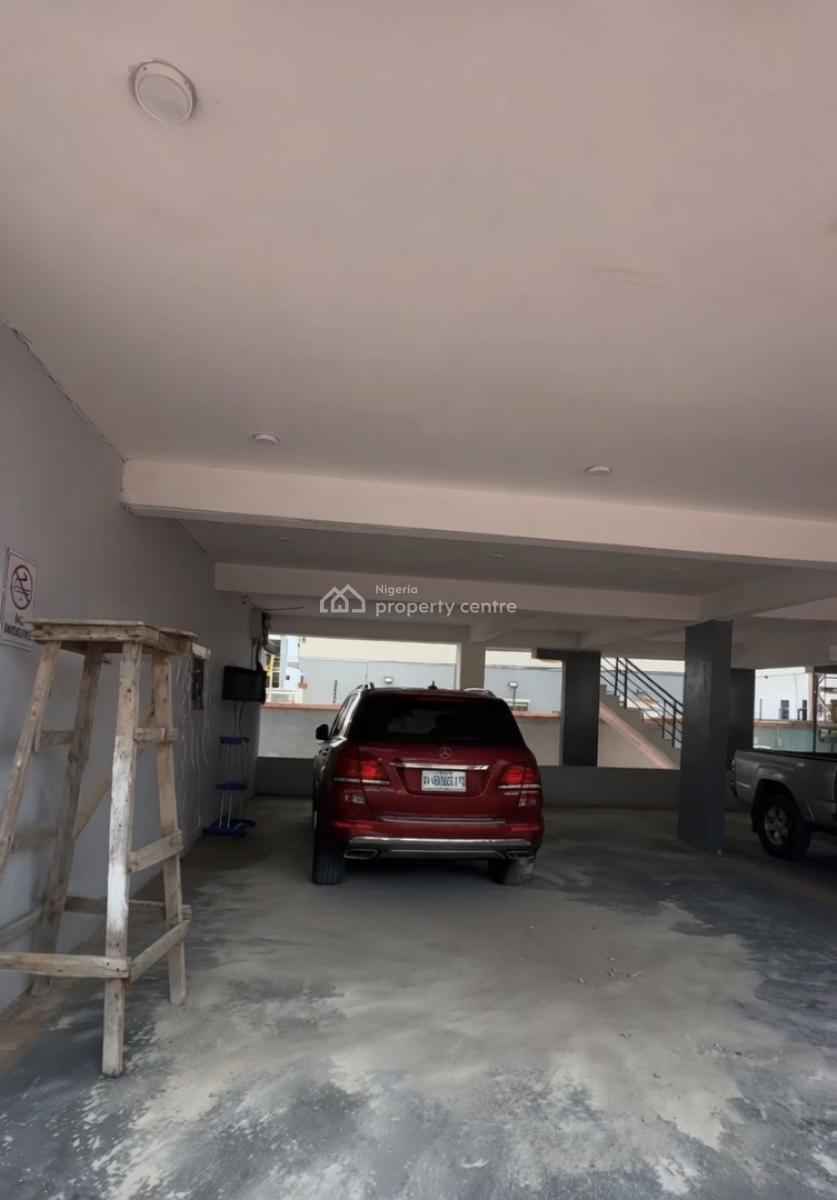 Luxury 3 Bedroom Apartment with Excellent Finishing, Ologolo, Lekki, Lagos, Flat / Apartment for Rent