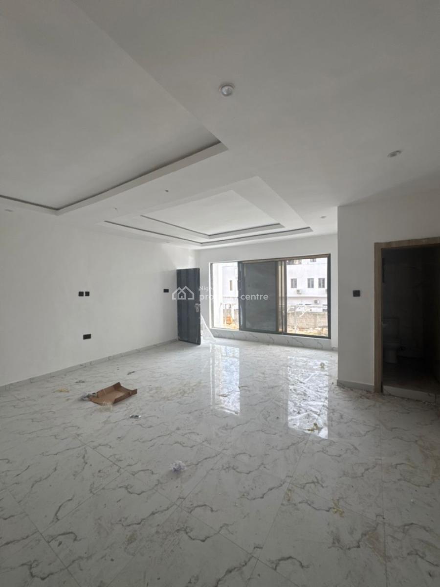 Luxury 3 Bedroom Apartment with Excellent Finishing, Ologolo, Lekki, Lagos, Flat / Apartment for Rent