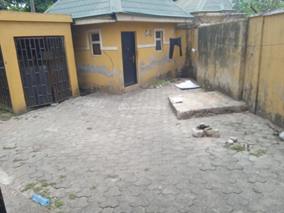 Prime Restaurant Space, 3rd Avenue, Gwarinpa, Abuja, Restaurant / Bar for Rent