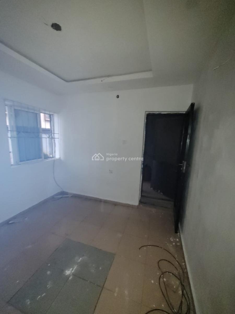 Lovely Room Self Contain with Personal Kitchen and Pop, Pedro, Gbagada, Lagos, Self Contain (single Rooms) for Rent