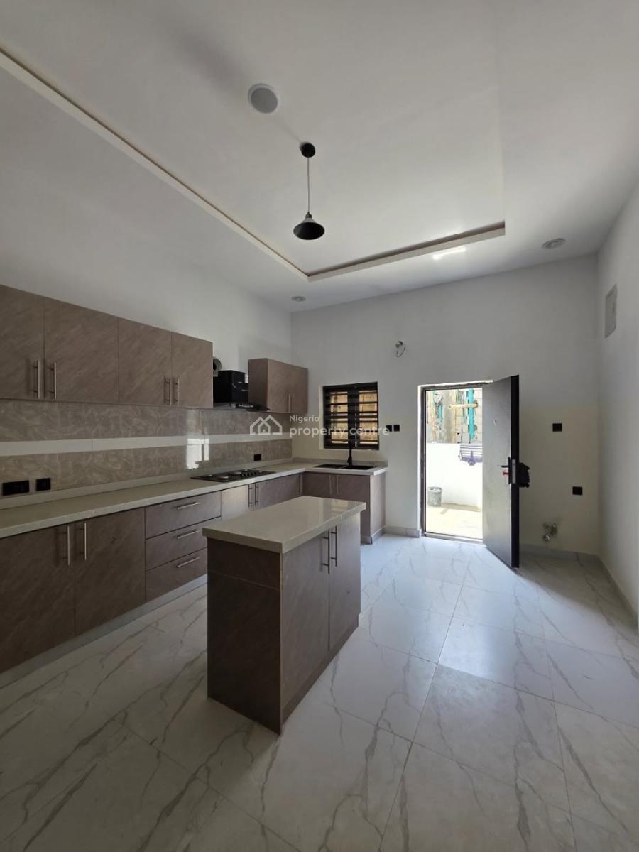 3 Bedroom Semi-detached +bq, Ogombo, Ajah, Lagos, Semi-detached Duplex for Sale