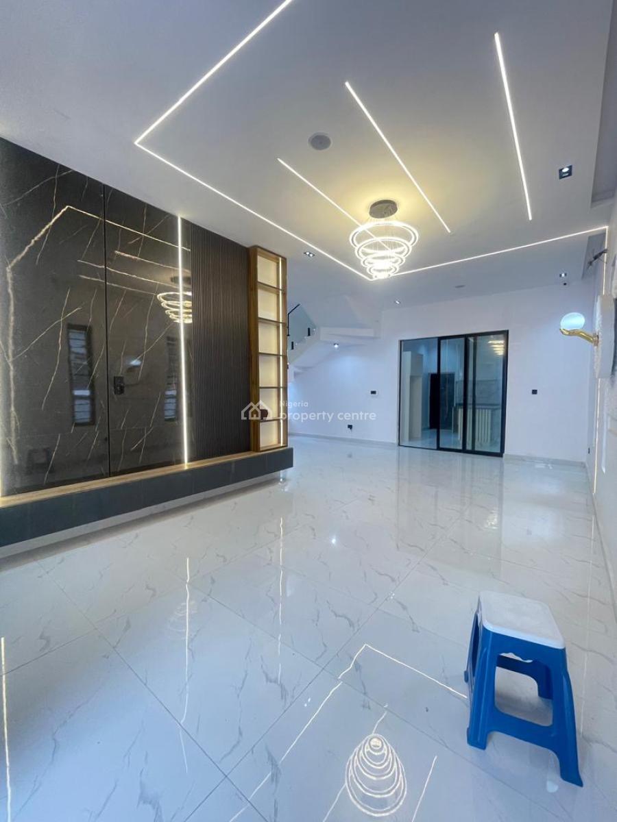 Detached Duplex with a Spacious Living Room, Swimming Pool, Ikota, Lekki, Lagos, Detached Duplex for Sale