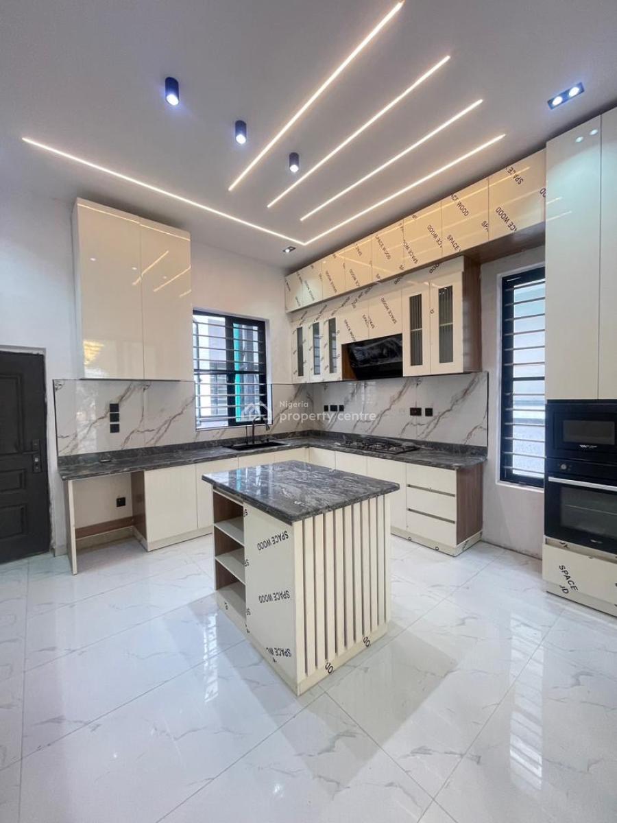 Detached Duplex with a Spacious Living Room, Swimming Pool, Ikota, Lekki, Lagos, Detached Duplex for Sale