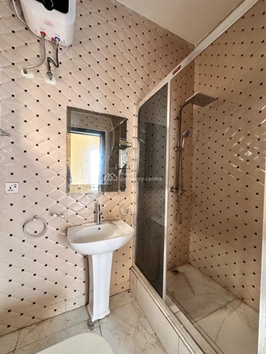 Large 5 Bedroom Fully Detached, Chevron Estate, Lekki, Lagos, House for Rent