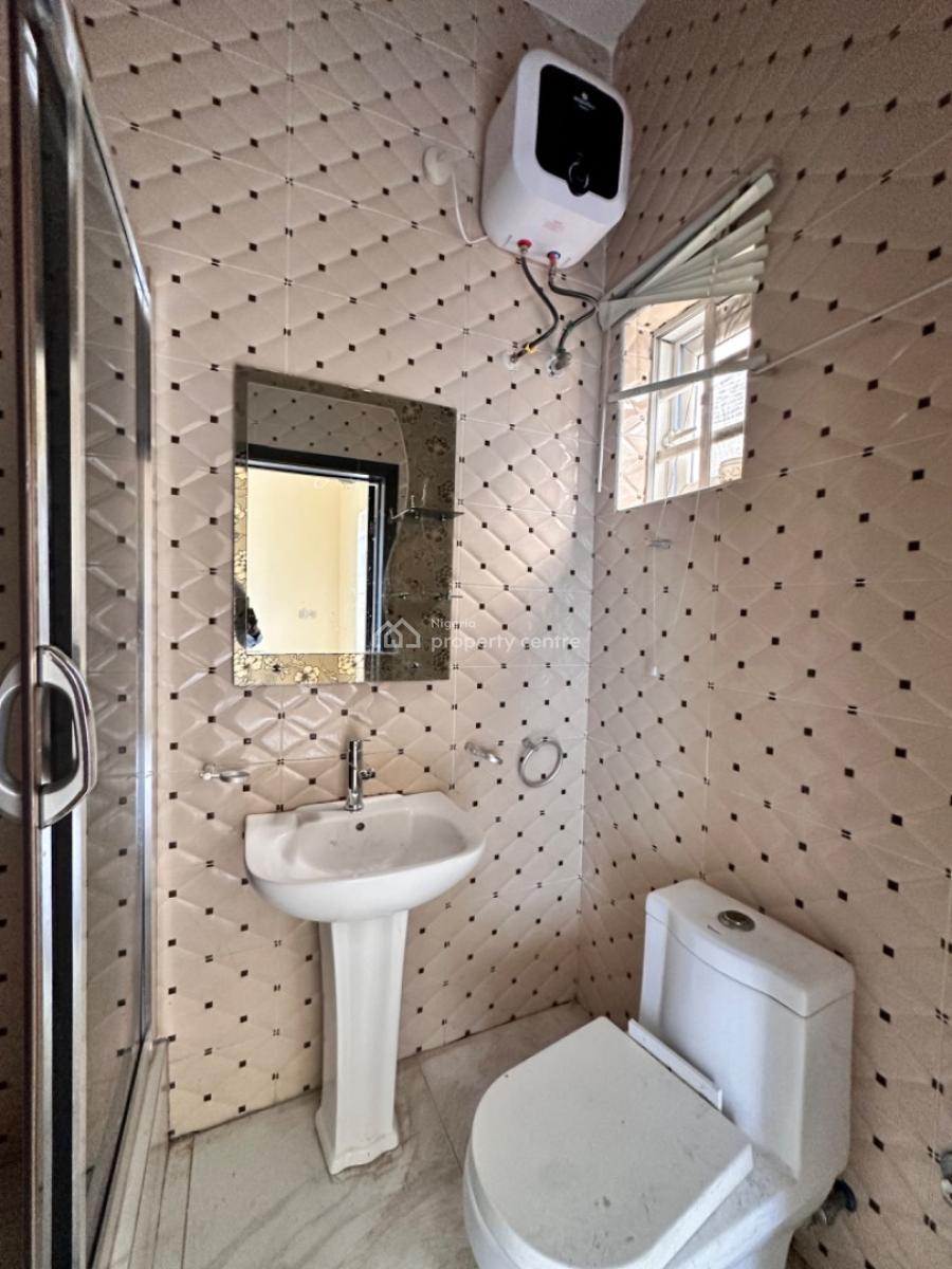 Large 5 Bedroom Fully Detached, Chevron Estate, Lekki, Lagos, House for Rent